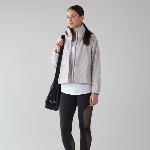 Lululemon Effortless Jacket - Picture 2 of 13